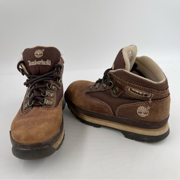 Timberland Boy’s Brown Classic Waterproof Boots - Size 12.5 - Picture 10 of 12